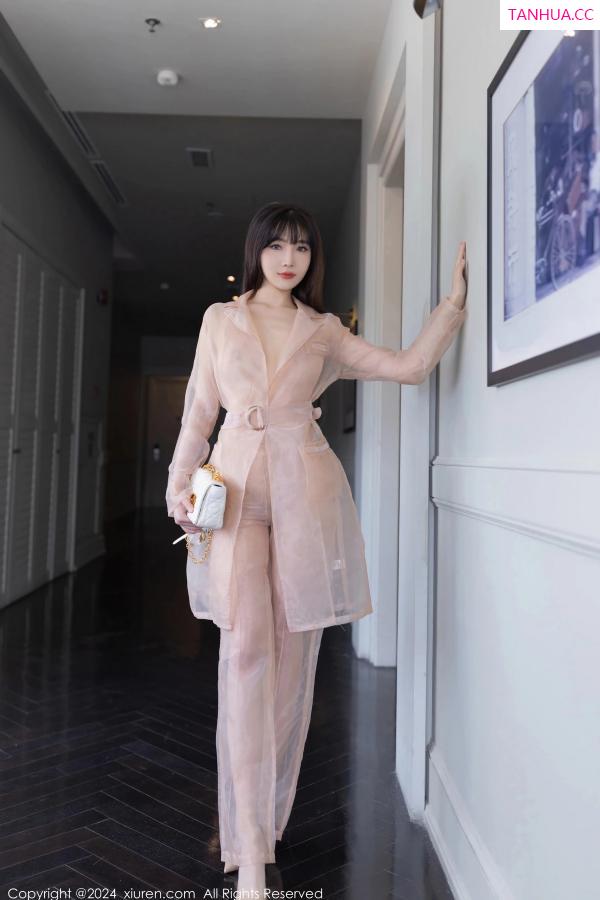 陆萱萱  [XiuRen]高清写真图 2024.05.09 No.8509 陆萱萱 美腿性感第5张图片
